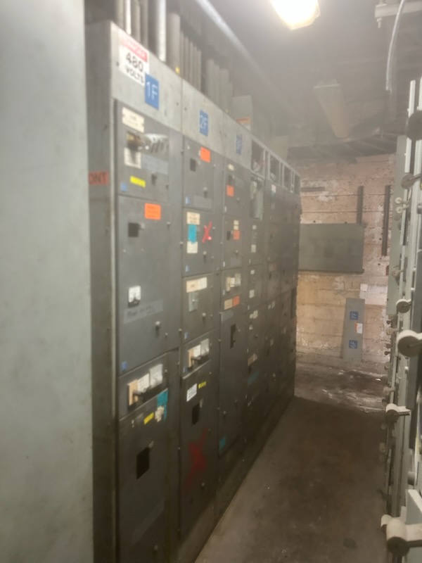 A 480 volt electrical room left the way an operations group wants to find it: gear set, identified and ready to be energized.